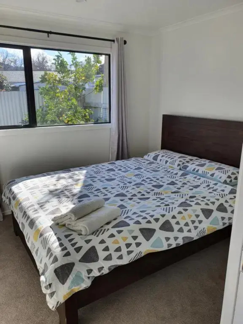 Modern 1 Bedroom Guest House