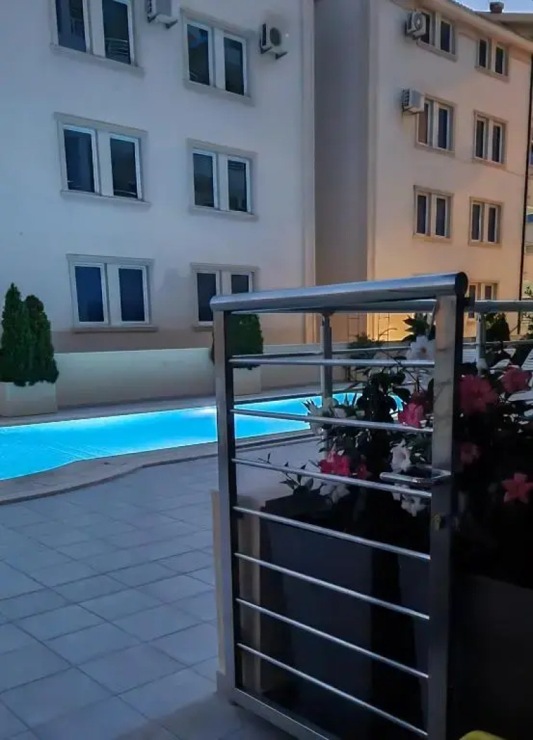 Anja & Ogo apartments with Pool _