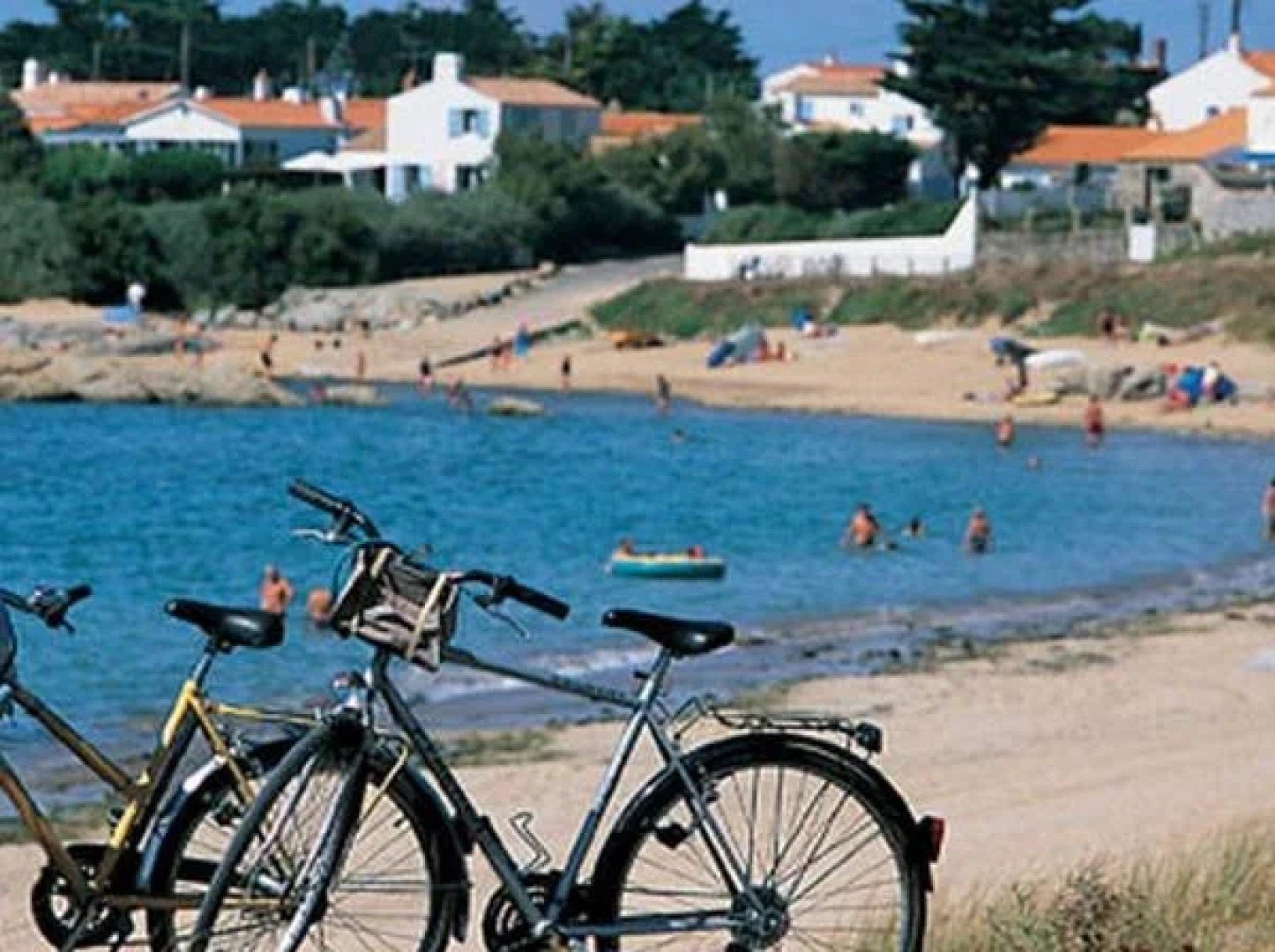 Les Pierres Couchées