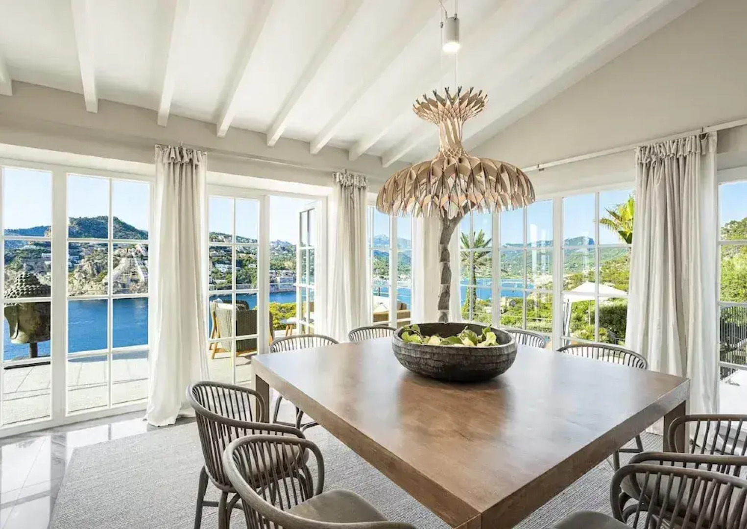 Sea-view Villa Near Port