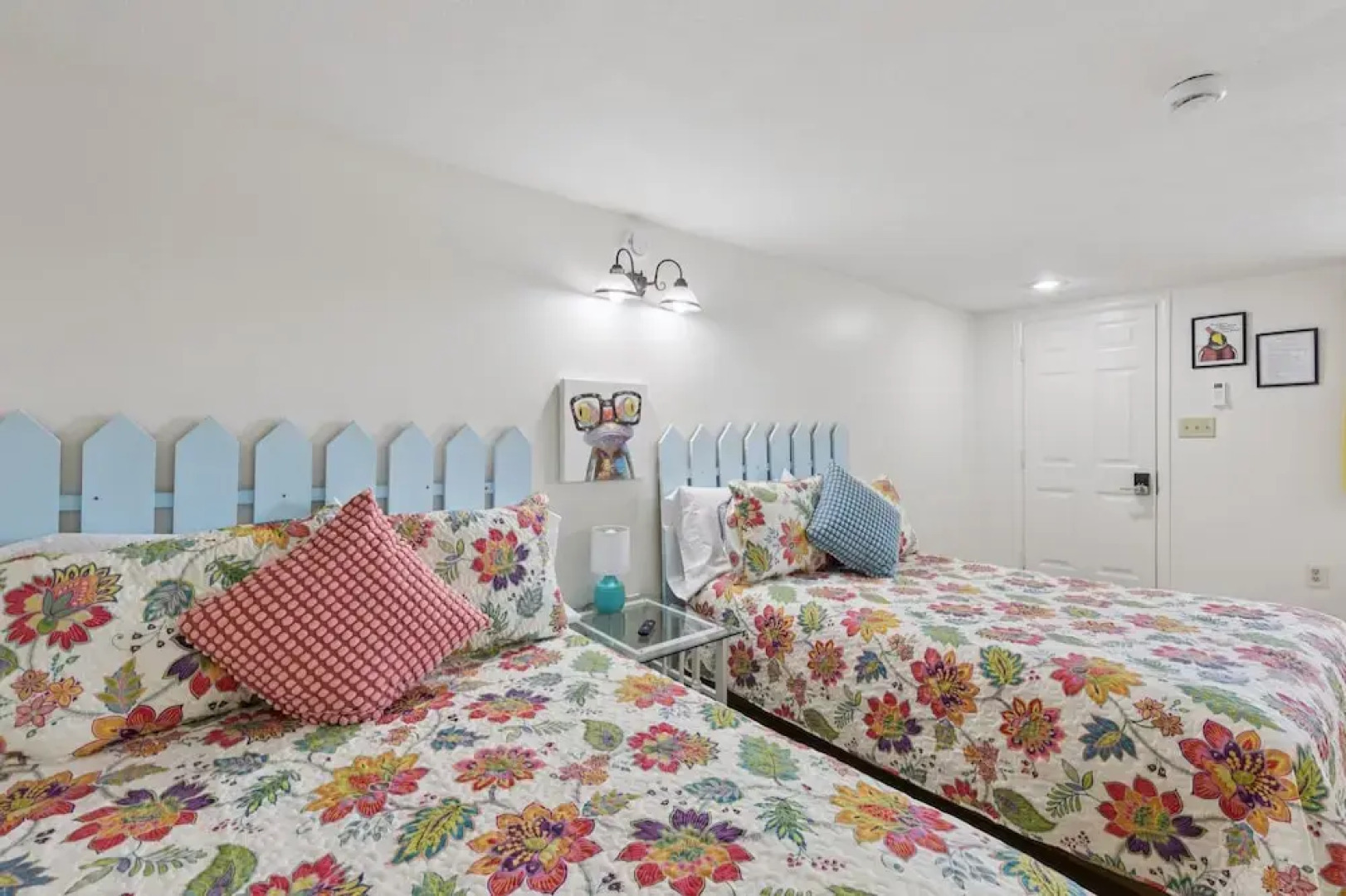 Dave's Last Resort Poolside-charming Cabin 1 1 Bedroom Hotel Room