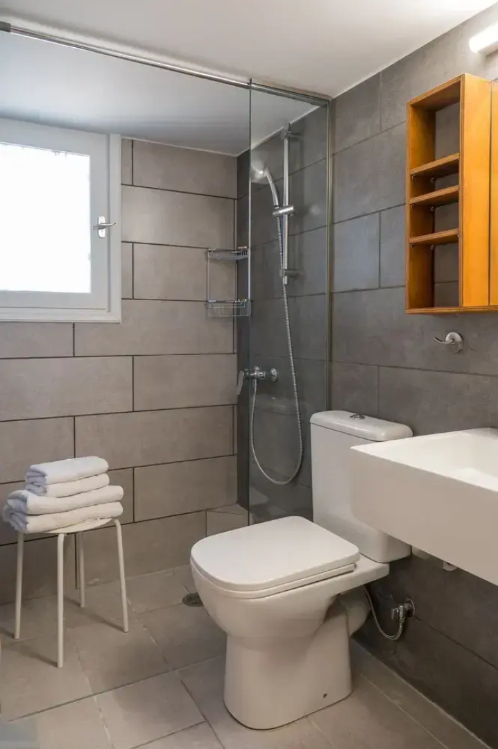 CHROMA Lodge Rafina