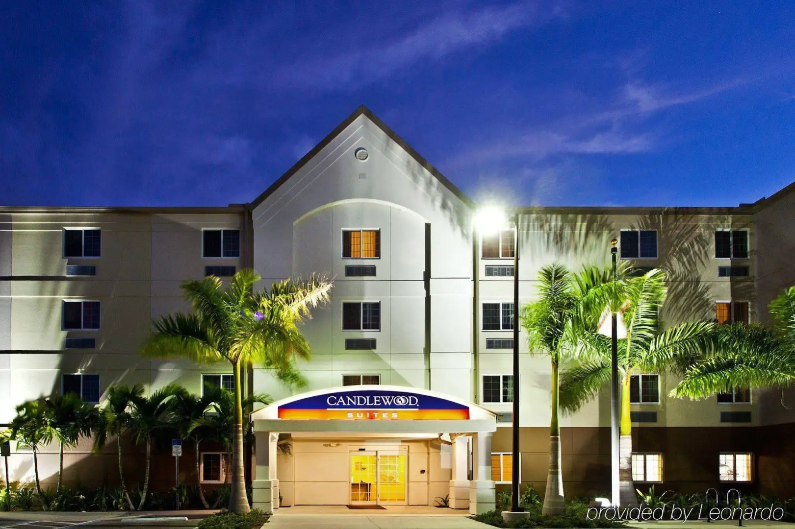 Candlewood Suites Fort Myers Sanibel Gateway by IHG