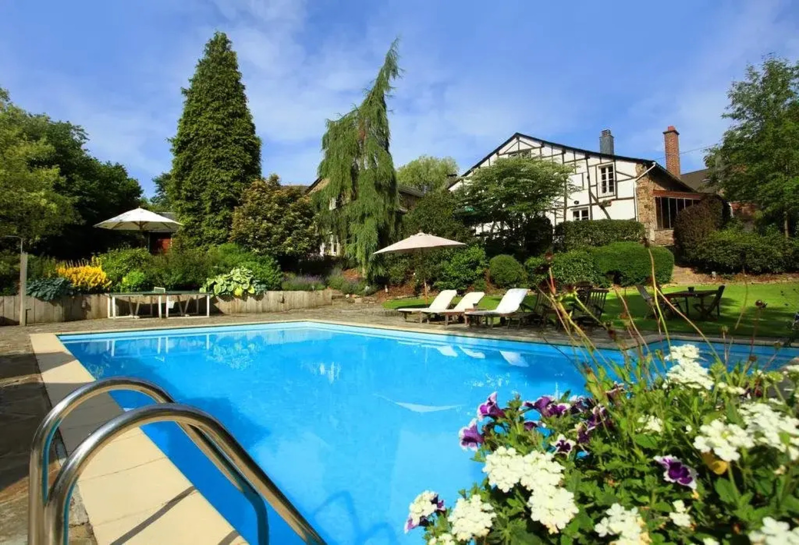 Hotel Aux Ecuries De La Reine