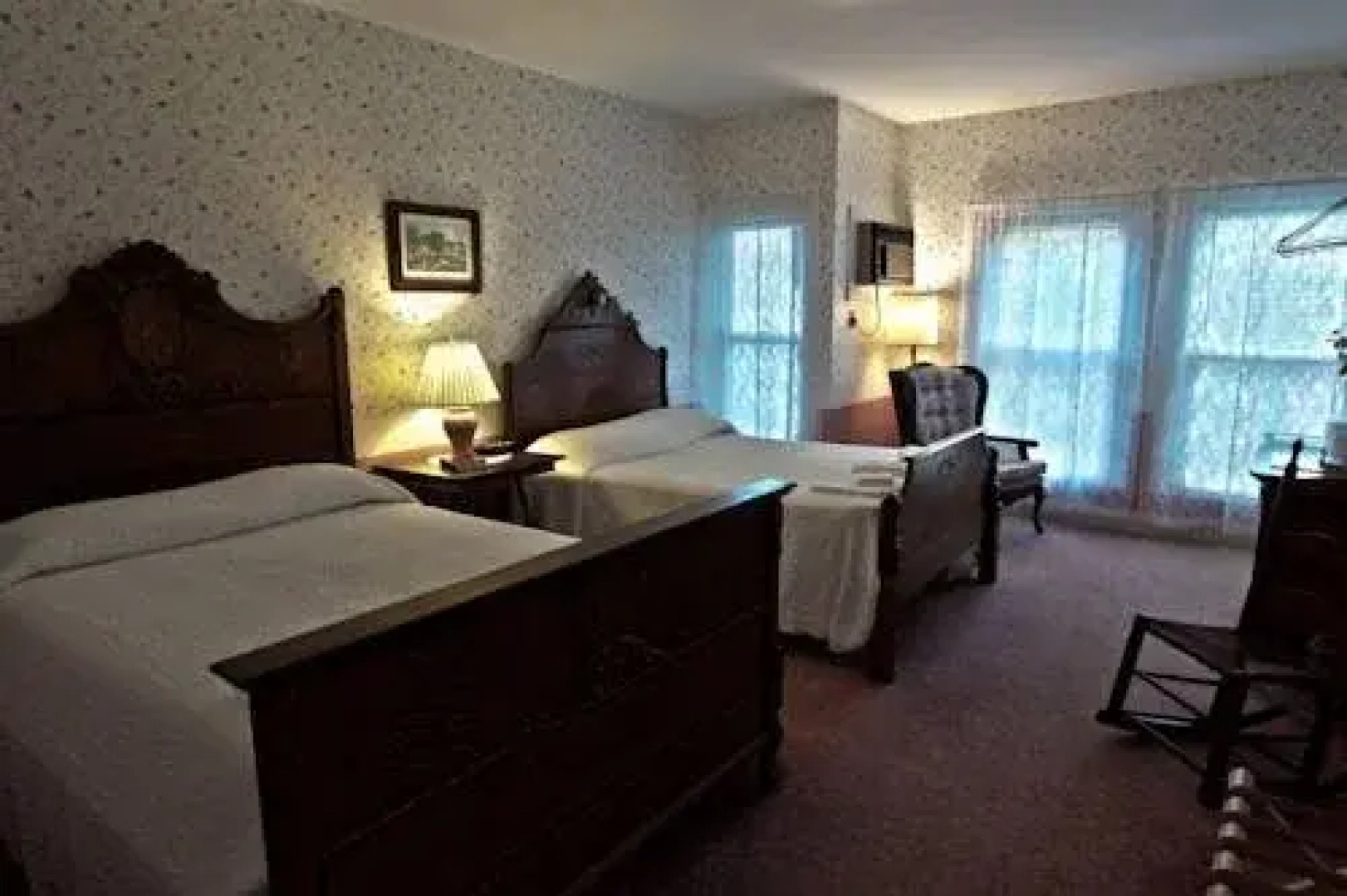 Riverside: The Inn at Cambridge Springs