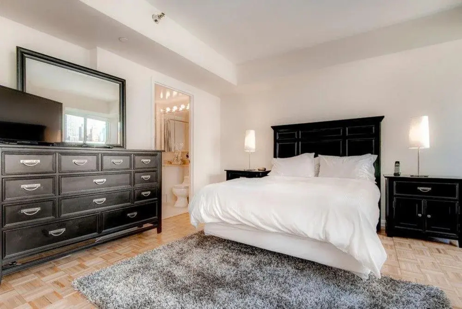 Global Luxury Suites in Walnut Creek