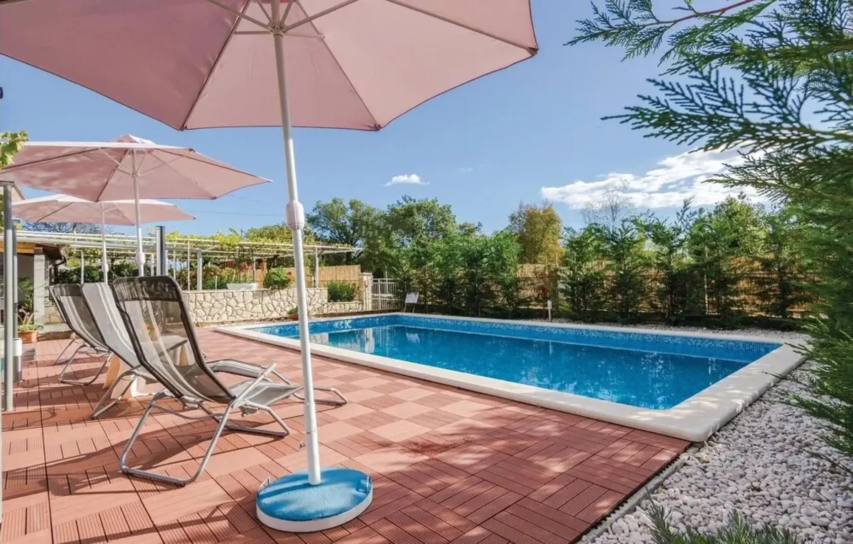 Nice Home in Nedescina With Wifi and 5 Bedrooms