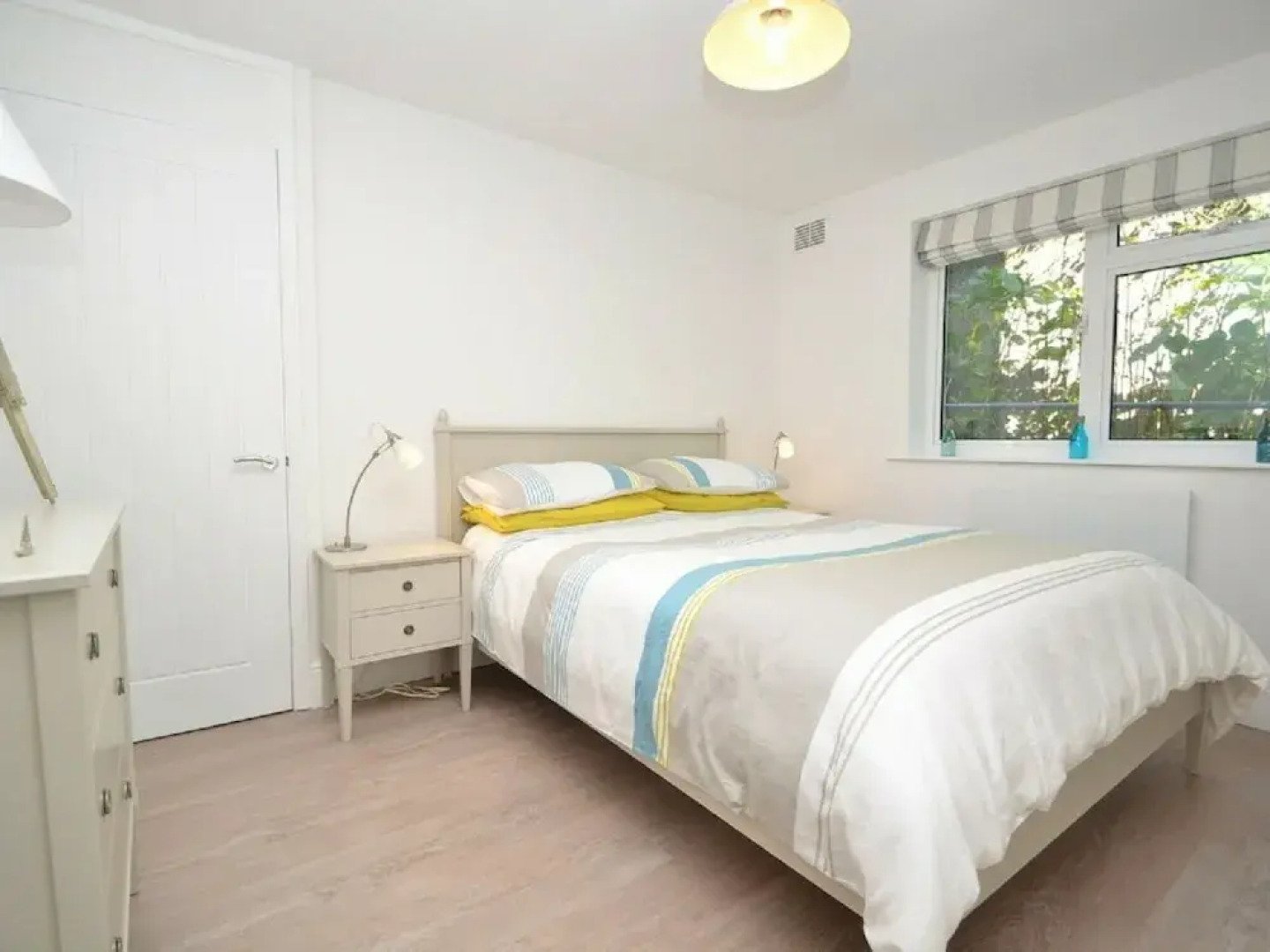 Apartment in Historical Mansion near Wonderful Blackpool Sands Beach