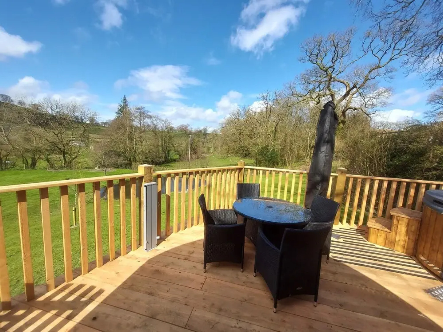 Cilsane Lodges- Teilo With hot tub