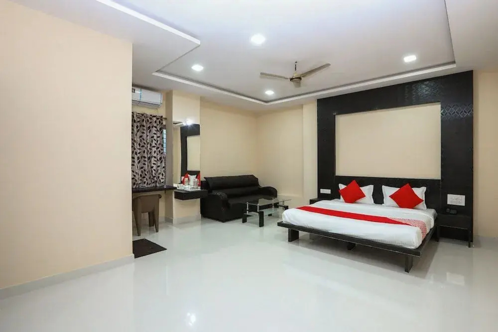 Suvarna Suites