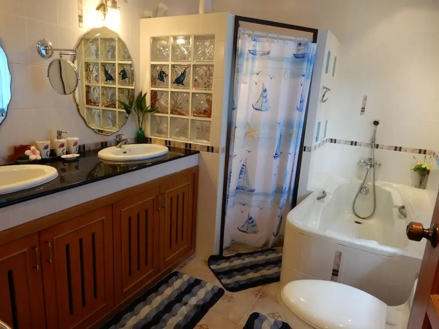 Luxury Holiday Villa Paradise