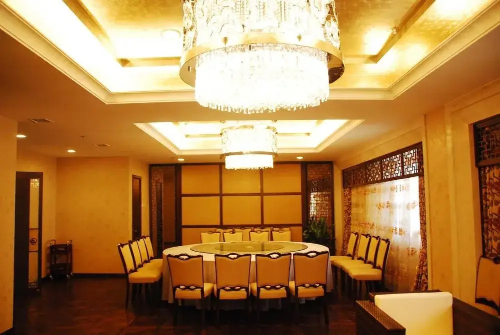 Jilin Finance Mansion Hotel