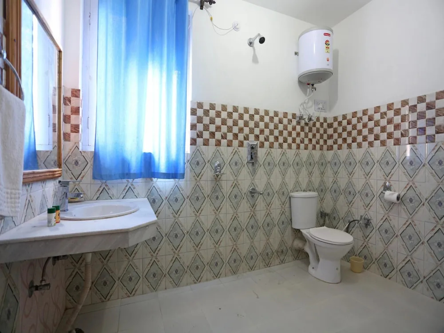 OYO 6426 Hotel Rishi Palace