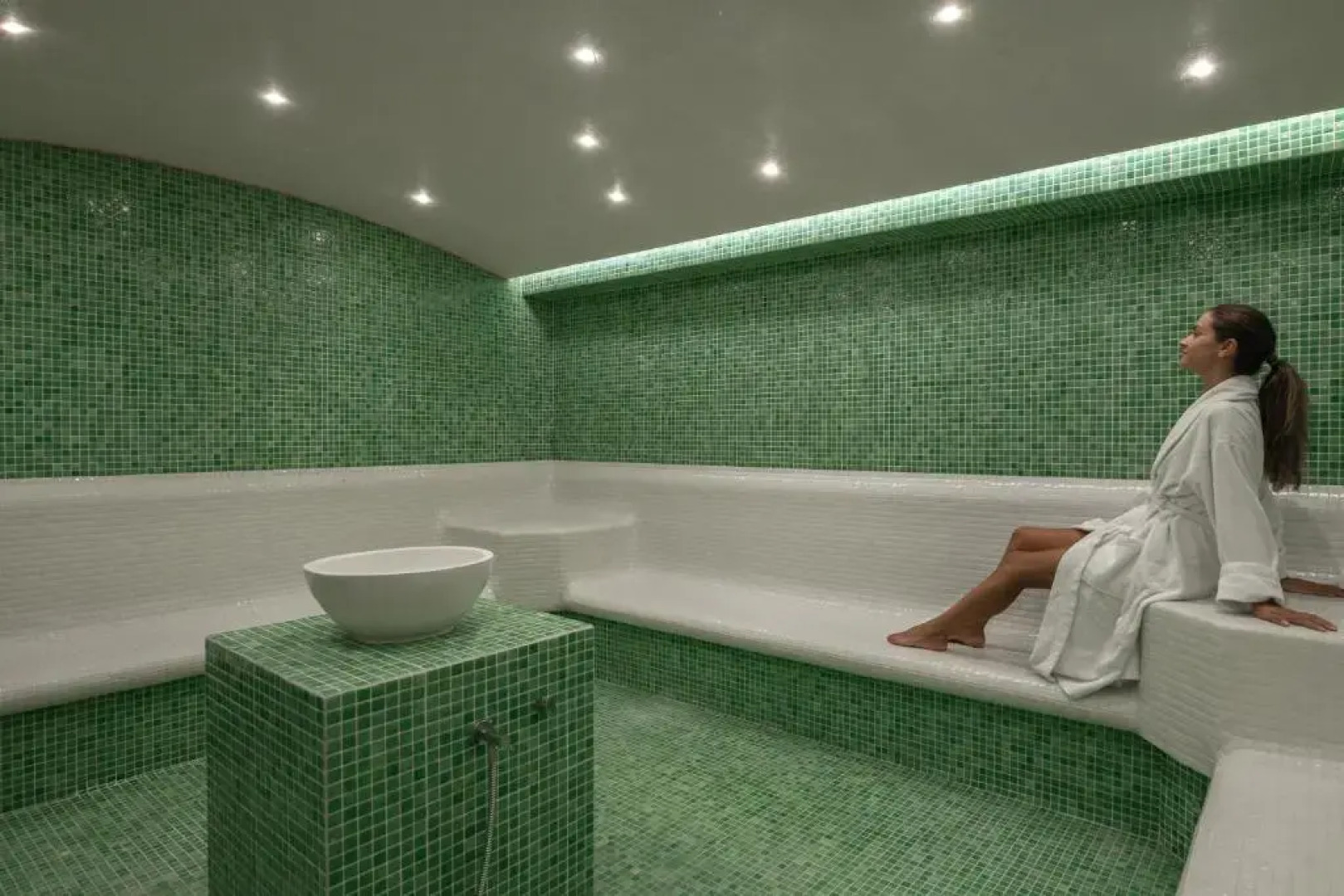 Hermes Grand Luxury Beachfront Villa & Spa, By ThinkVilla