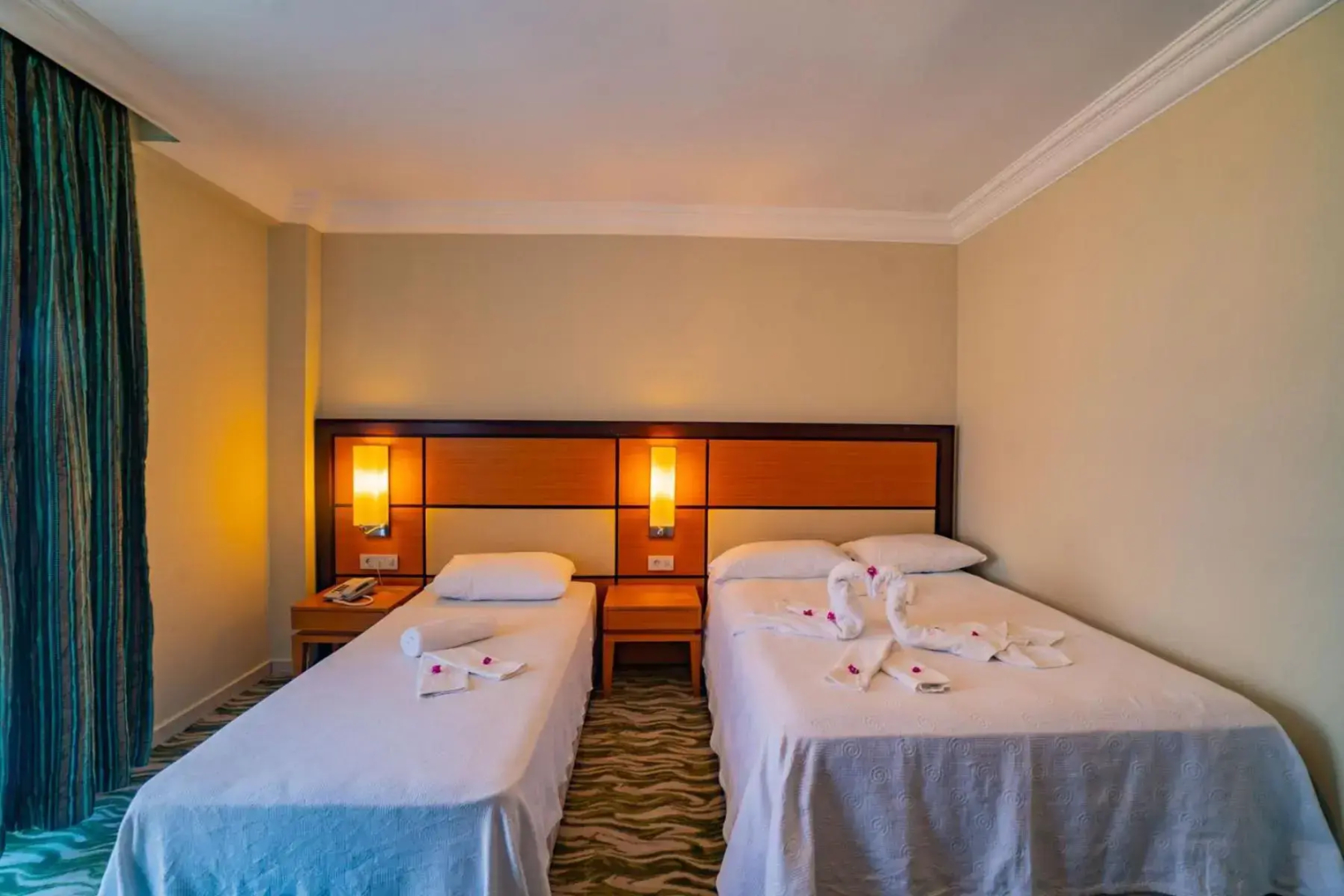 Prenses Sealine Beach Hotel