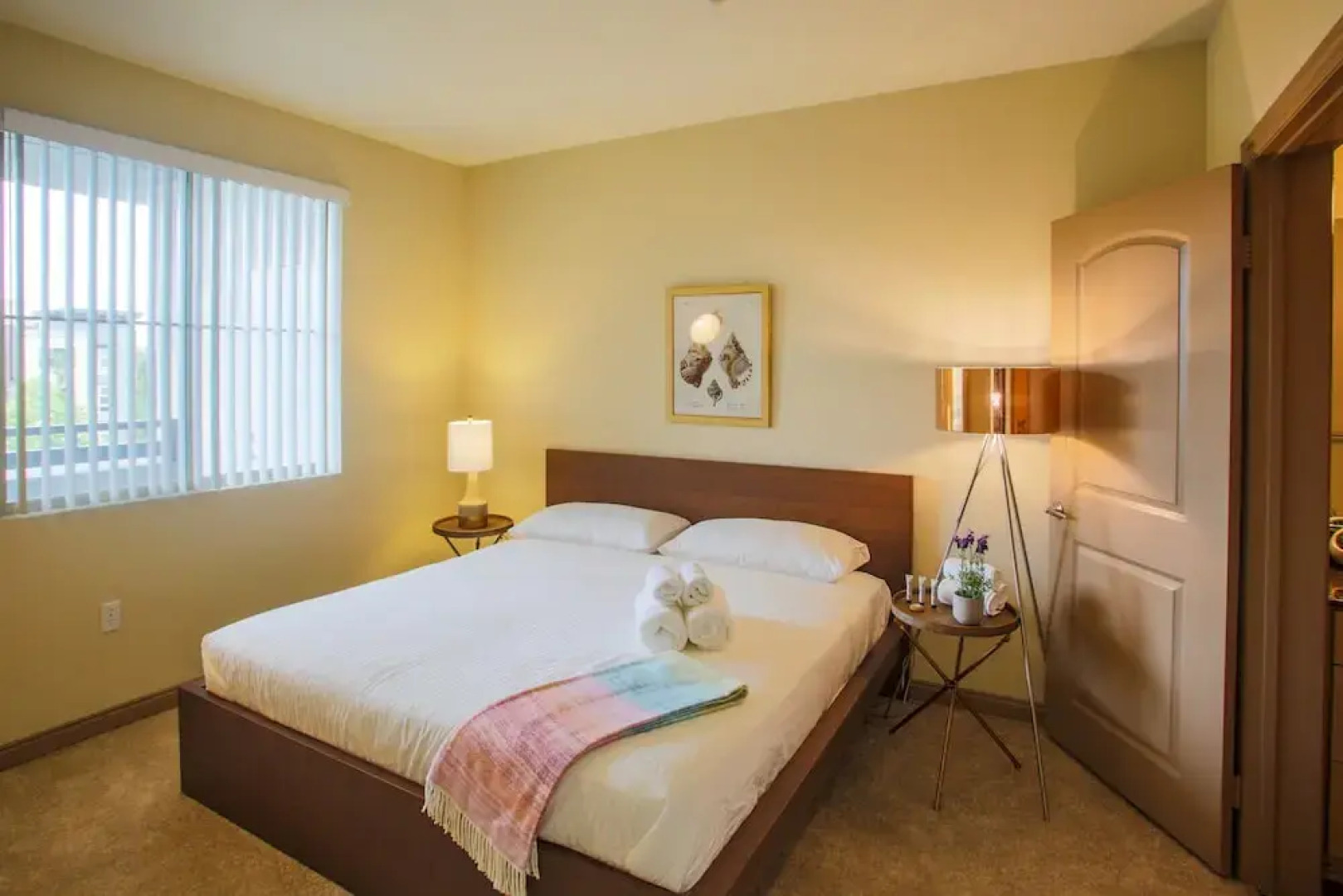 Luxury Suites Irvine