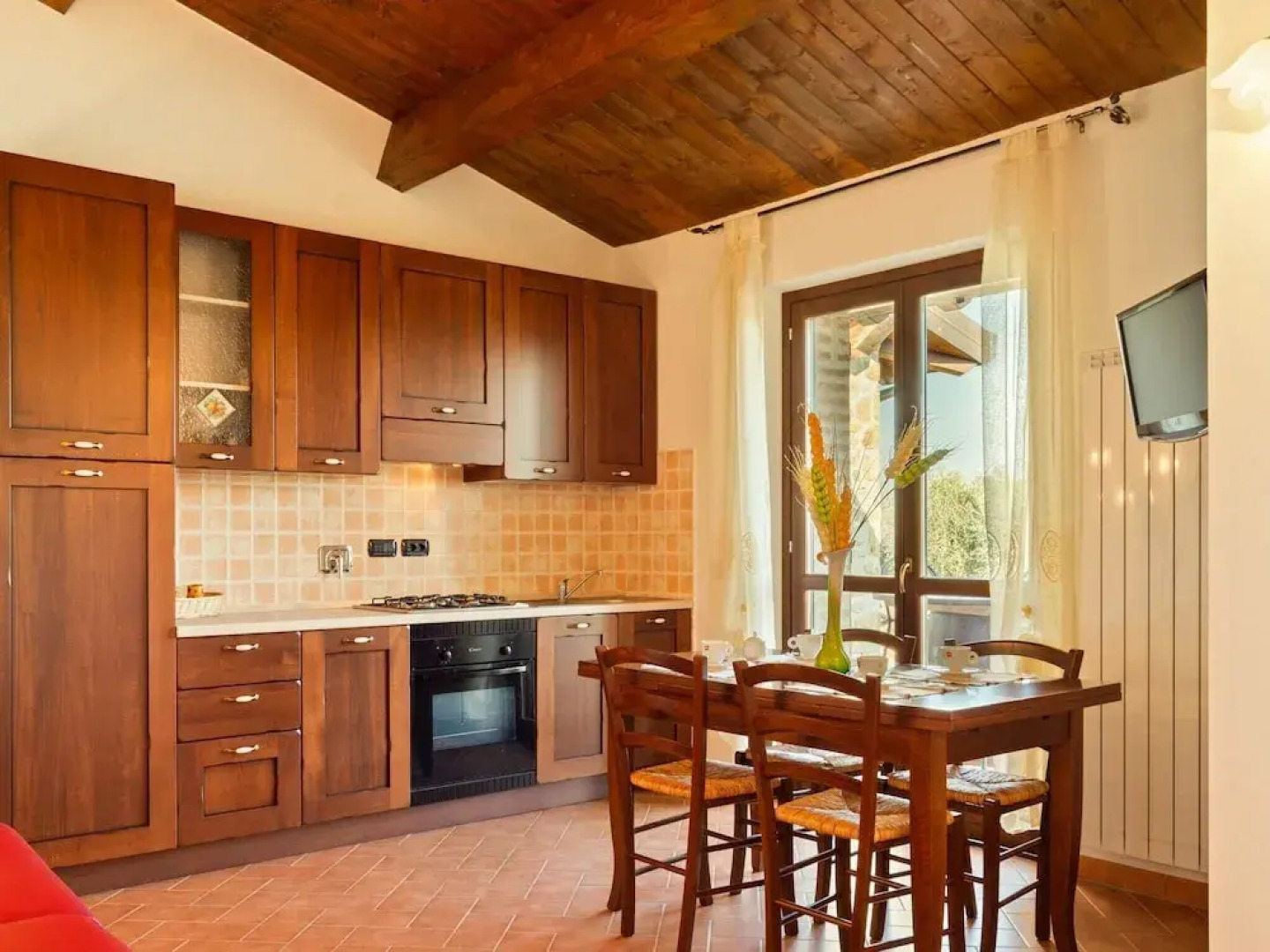 Luxurious Holiday Home in Marsciano With Swimming Pool