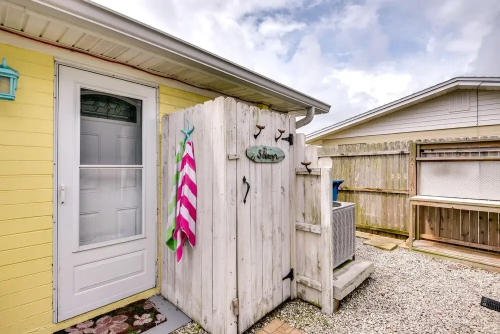 Ormond Beach Vacation Rental: Walk to Beaches!