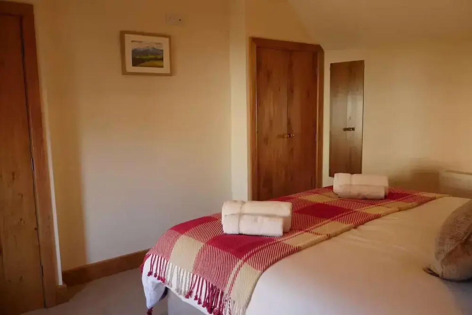 Cherry Trees - 2 Bedrooms -pets Ok - Woodburner