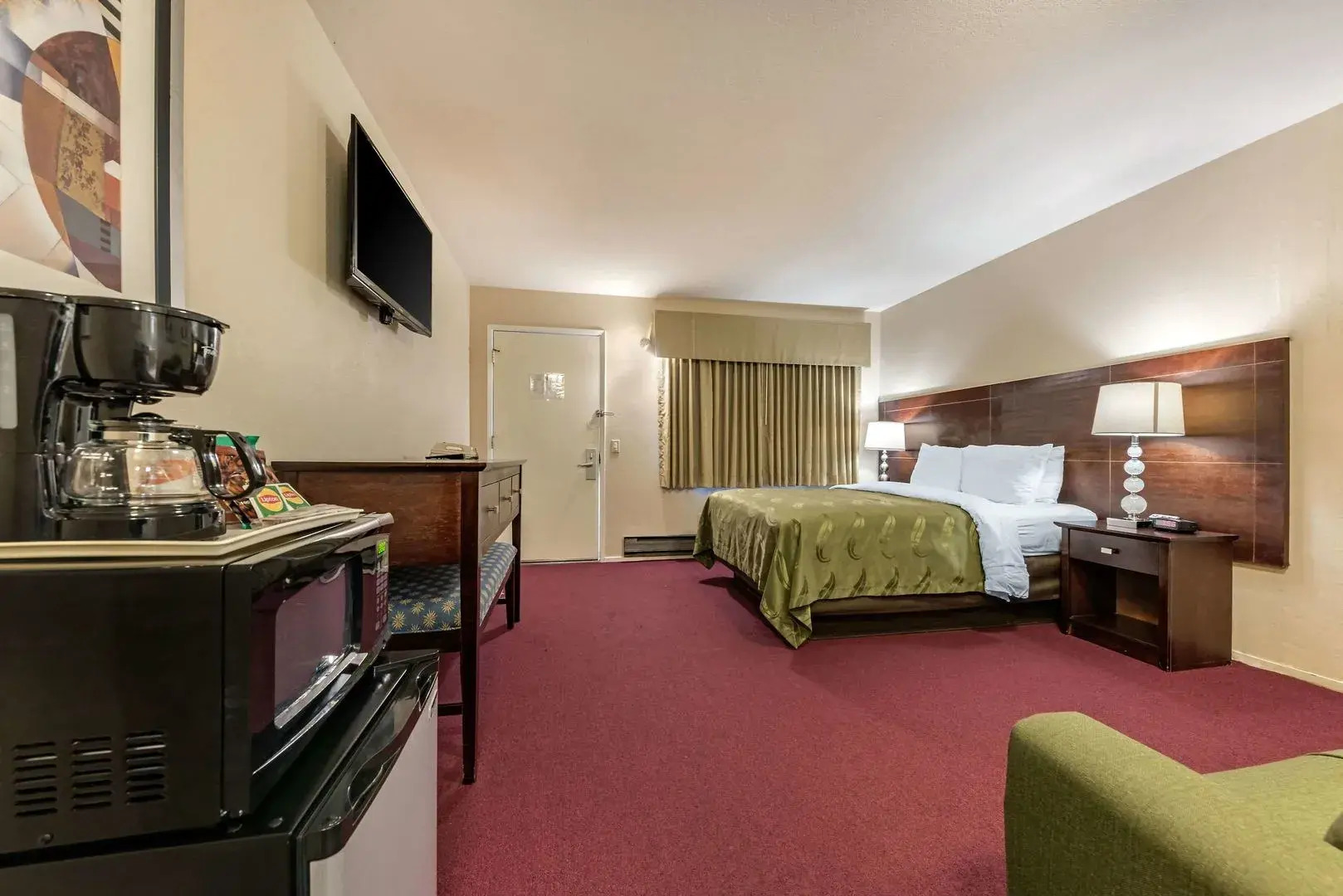 Scottish Fairway Inn