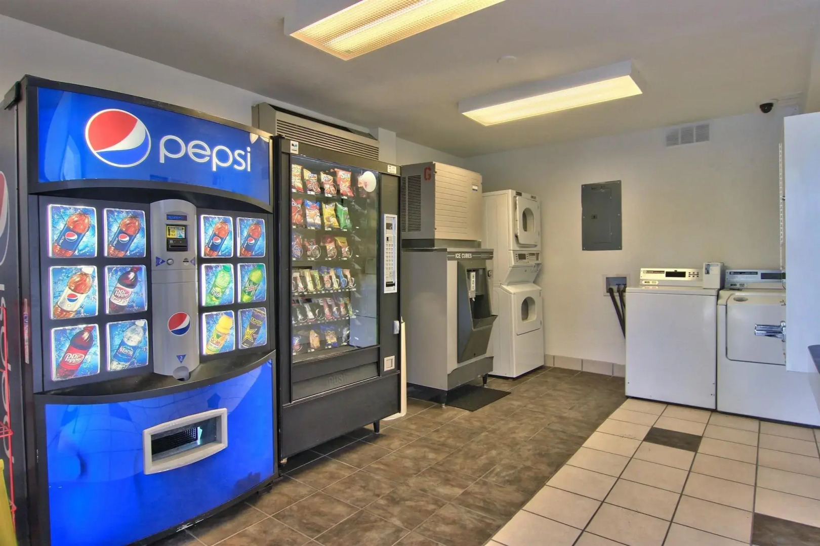 Motel 6 Woodland, CA – Sacramento Airport