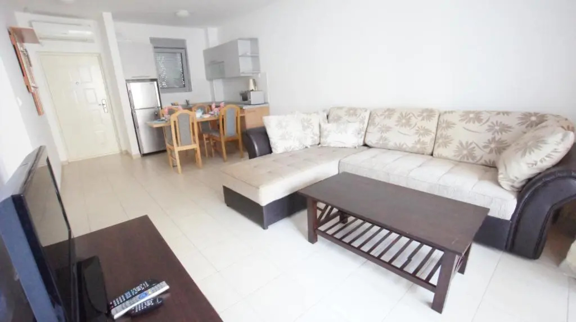 Petrovac Bay Apartments