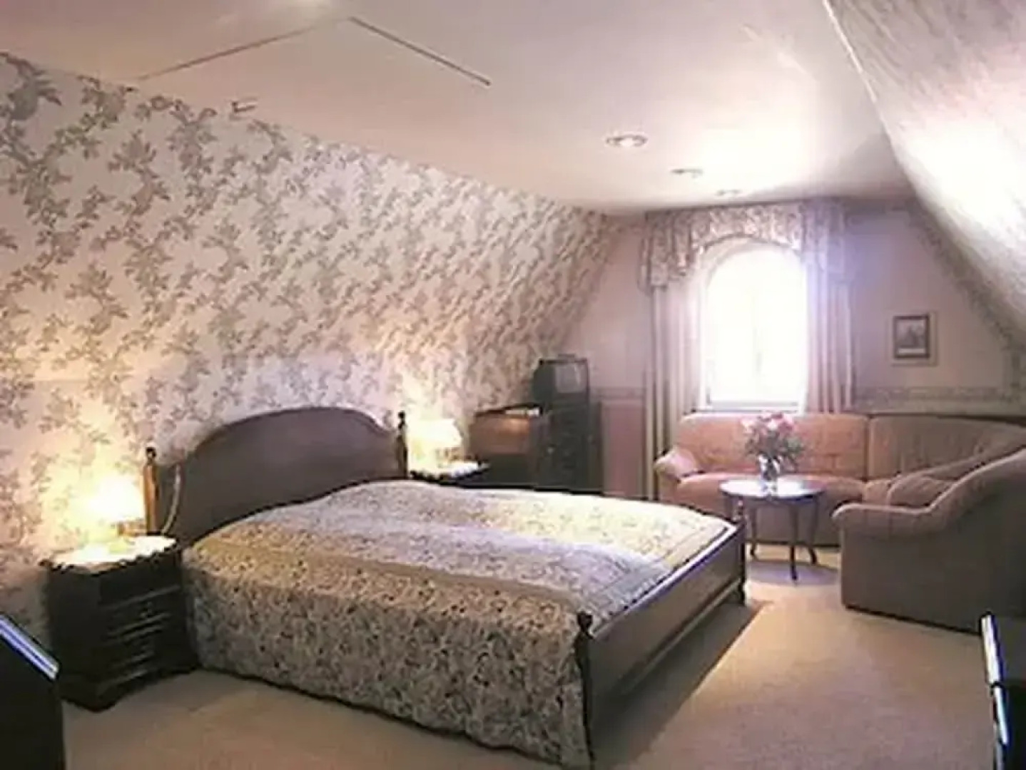 Burg-Hotel Relais du Silence