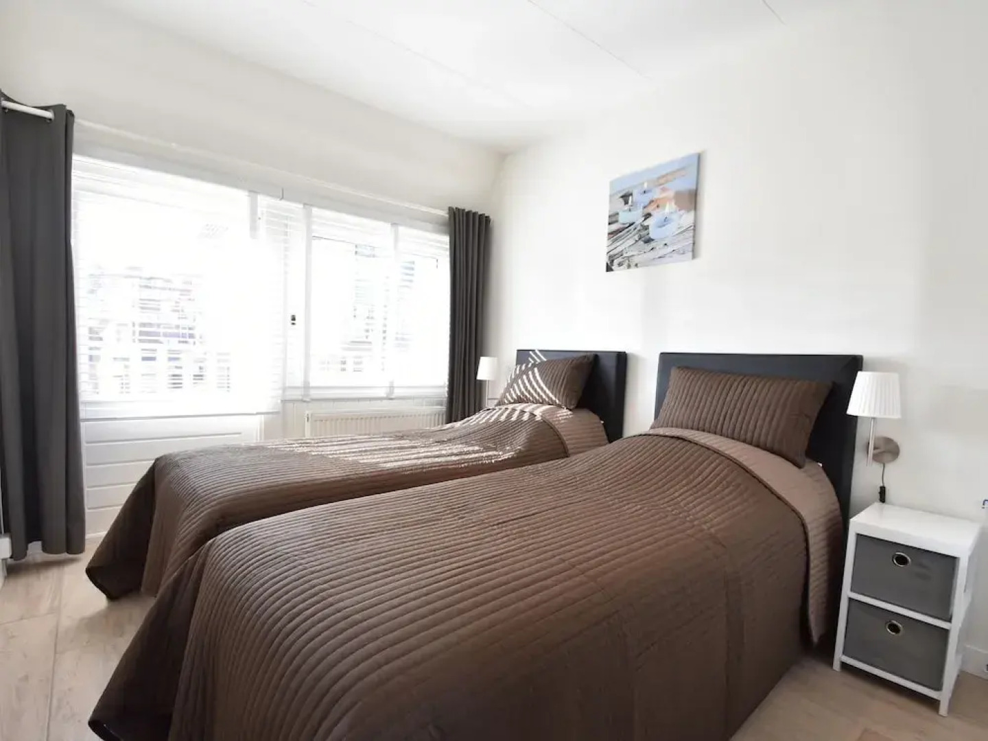 Stunning Holiday Home in Bergen aan Zee Near Beach