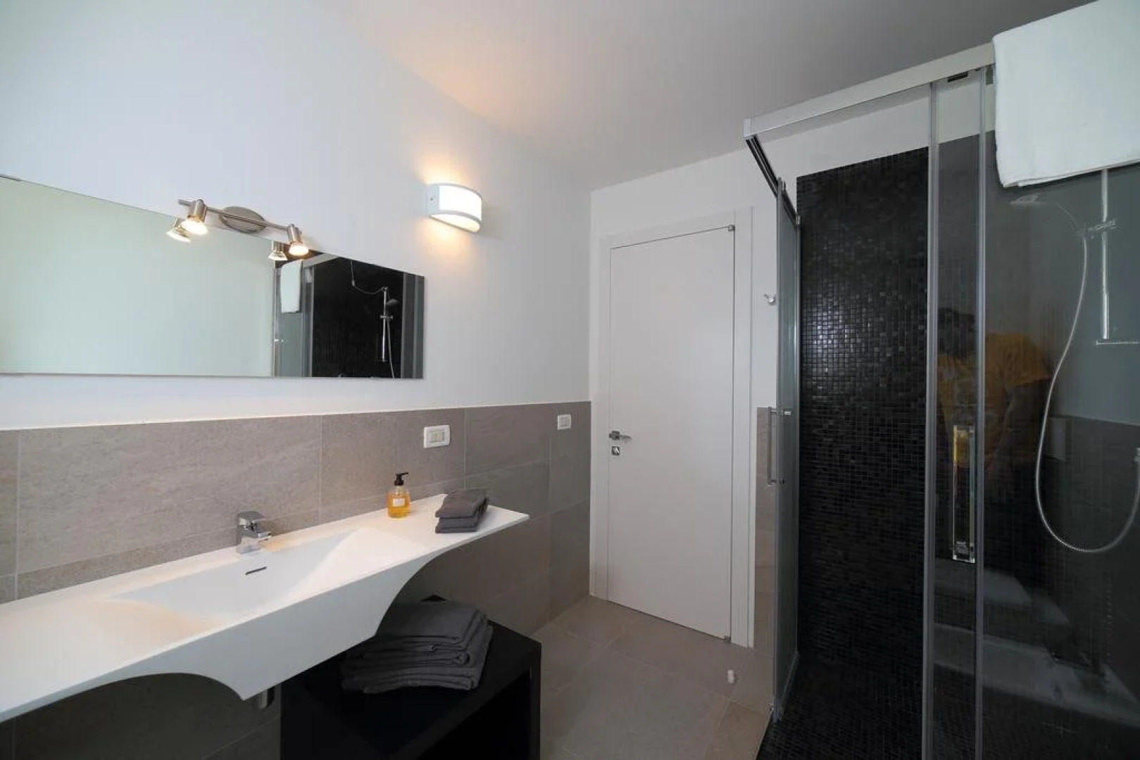 Loggia Degli Artisti