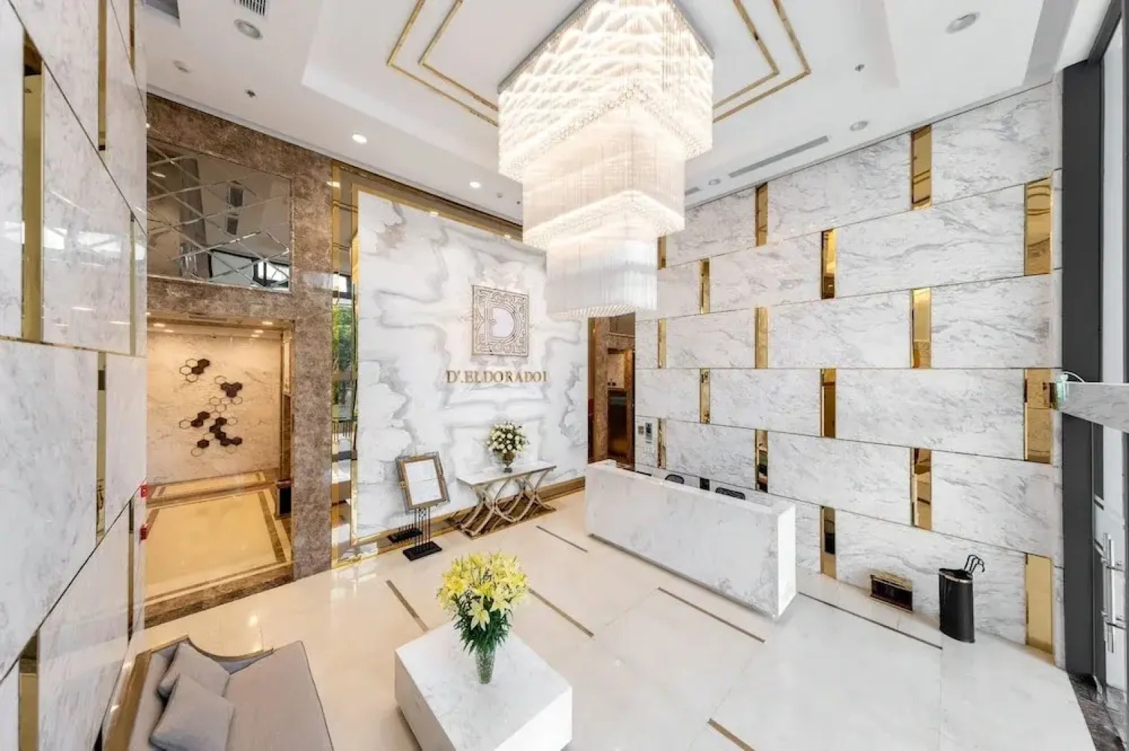 D El Dorado Westlake Luxury Apartments