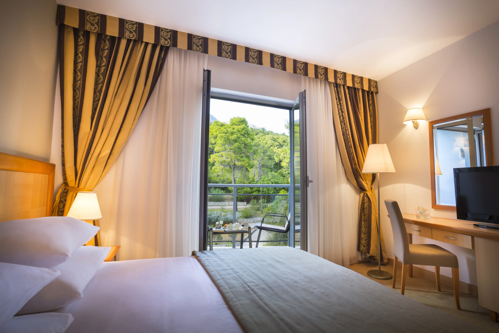 Aminess Vival Grand Azur Hotel