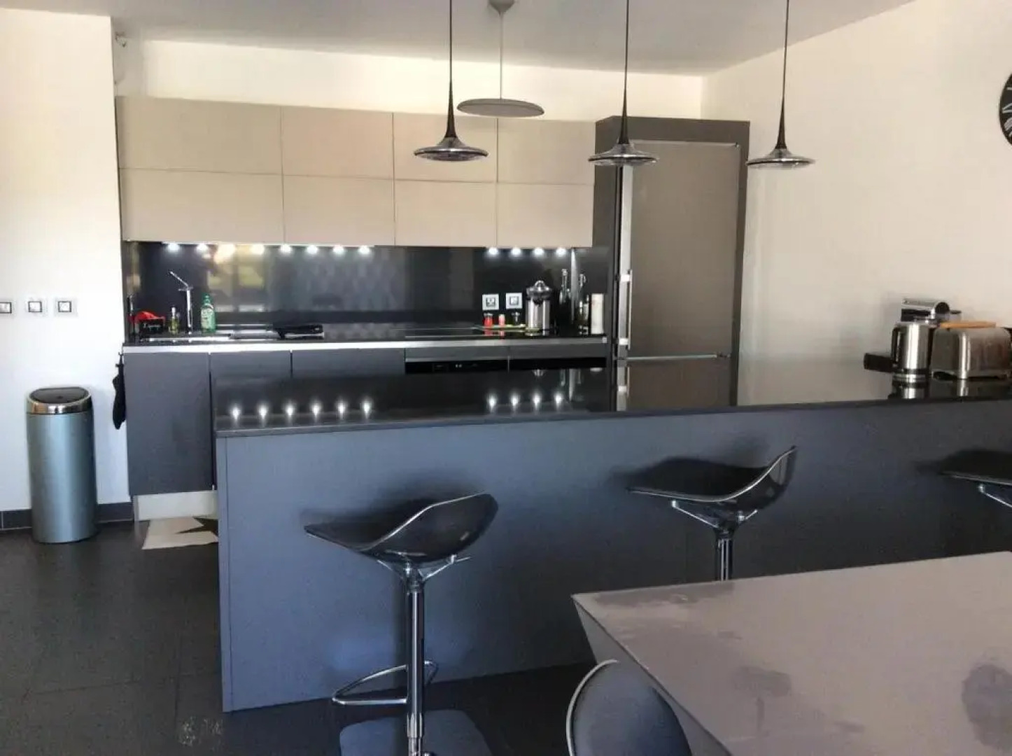 T4 Standing Exclusive Resort