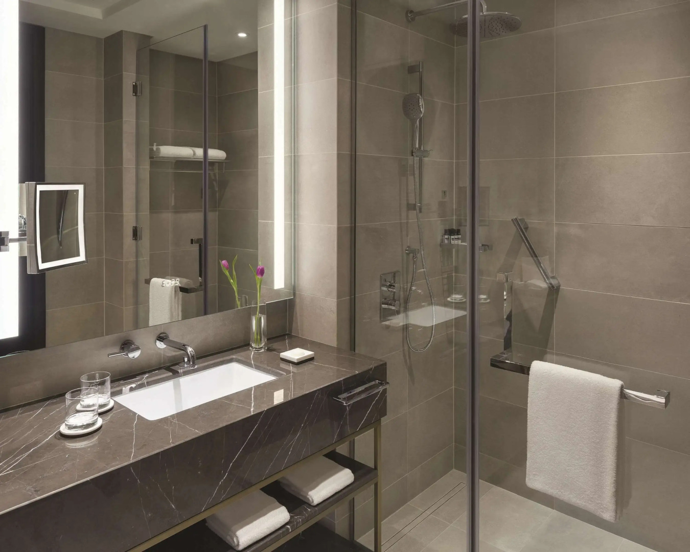 Hyatt Regency Al Kout Mall