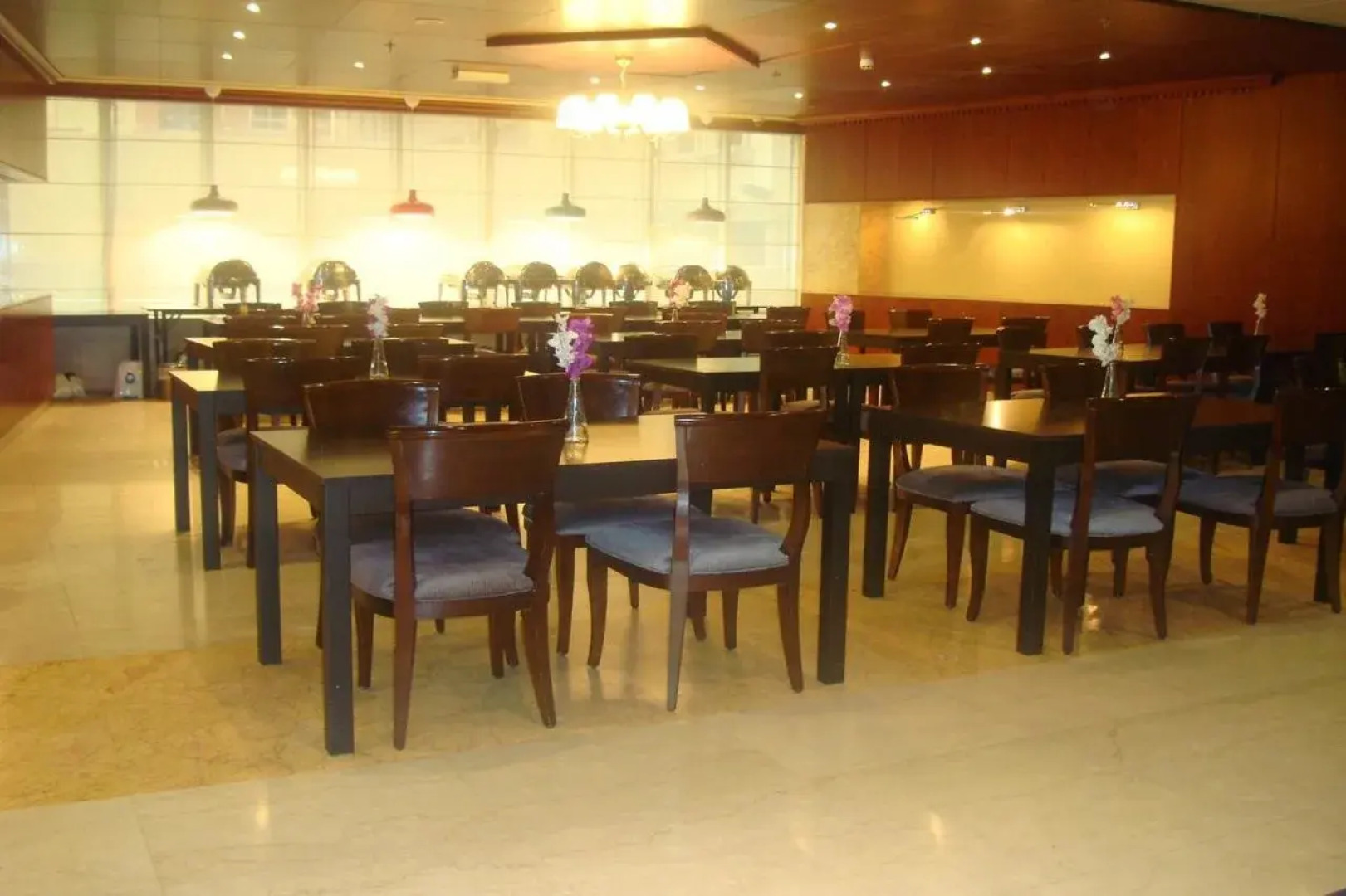 Al Manar Grand Hotel Apartments