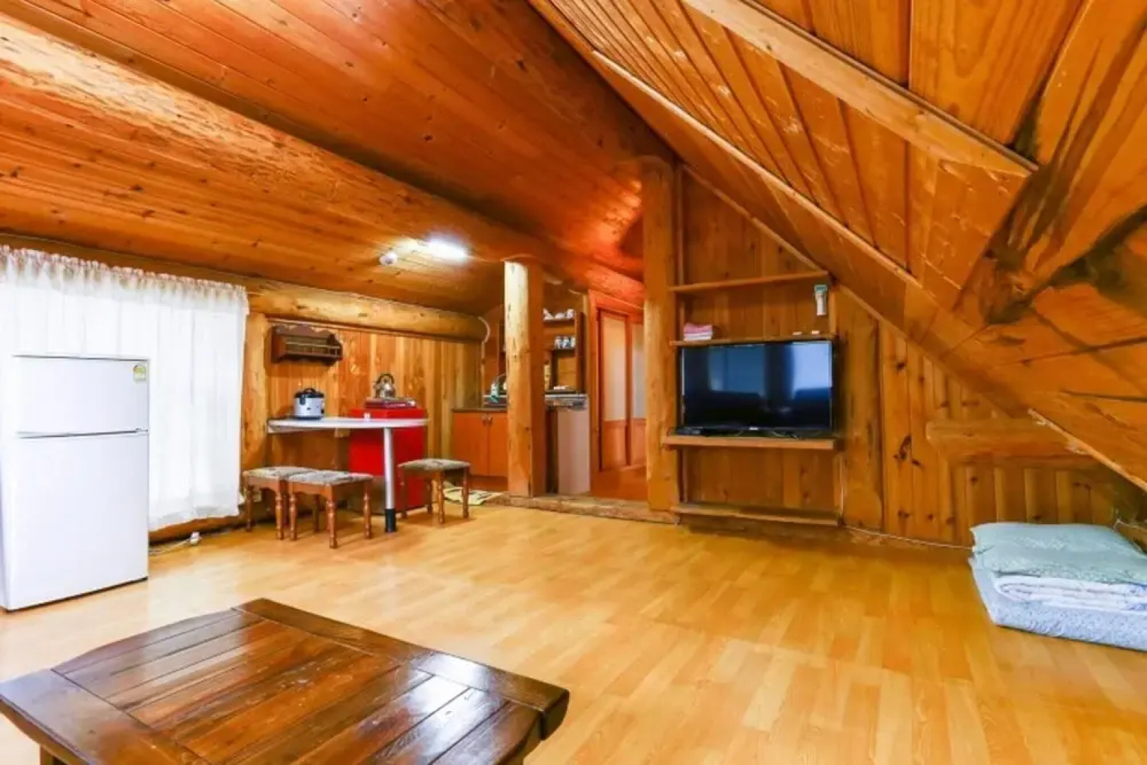 Yangpyeong Log Camp Pension