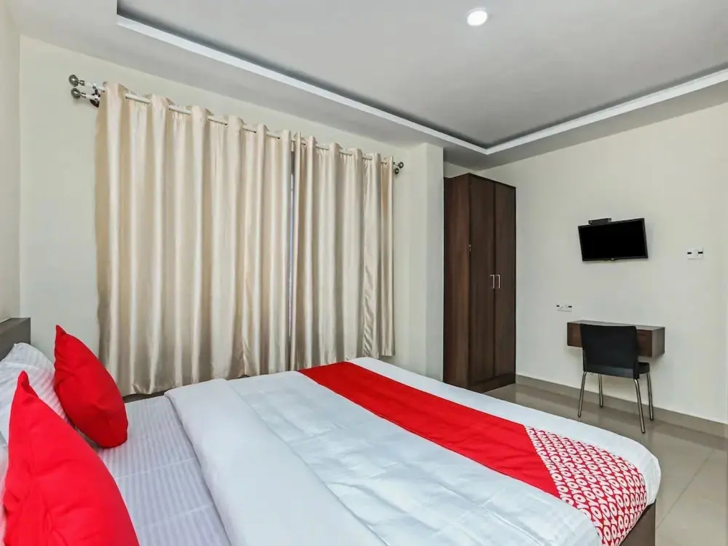 Orchid Inn by OYO Rooms