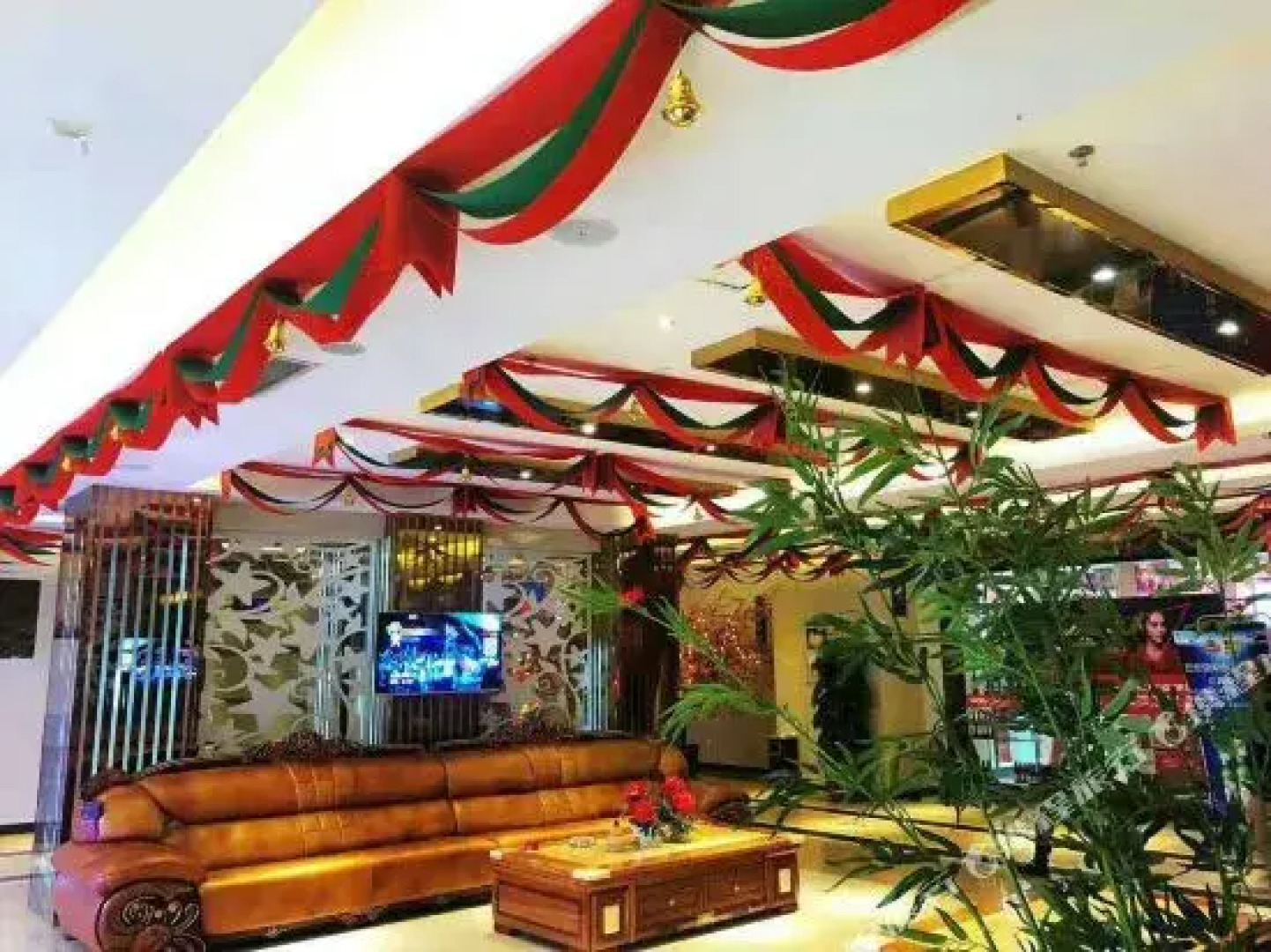 Fortune Hotel Mangshi