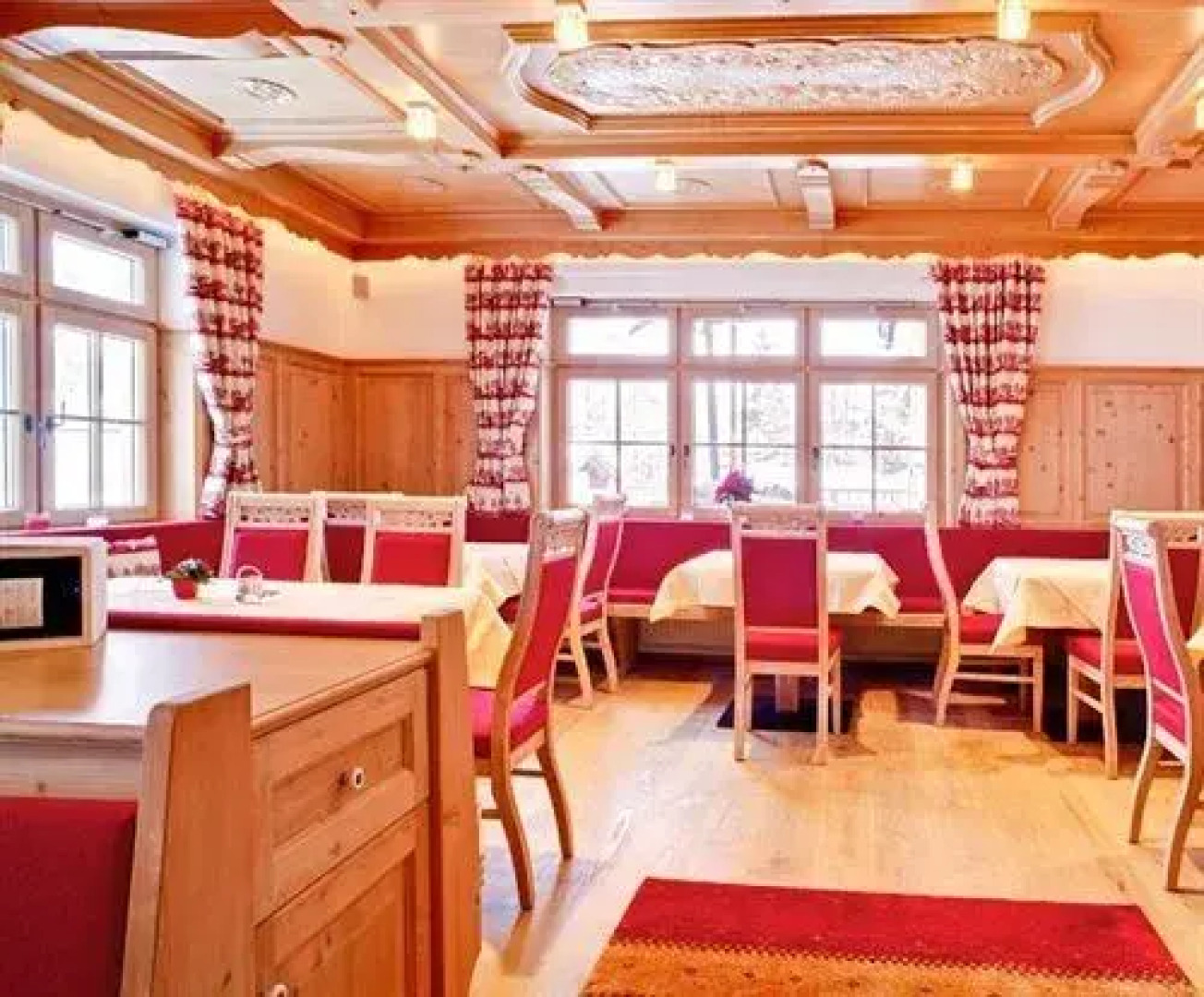 Hotel & Chalet Bellevue