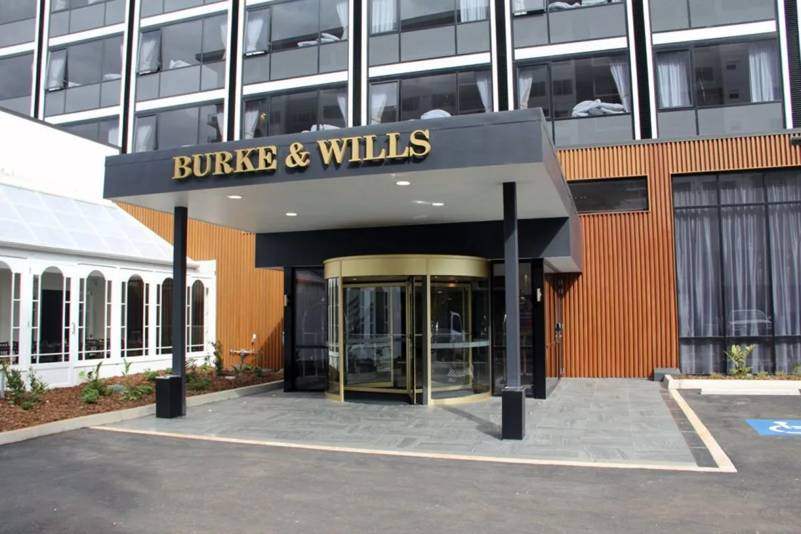 Burke and Wills Hotel