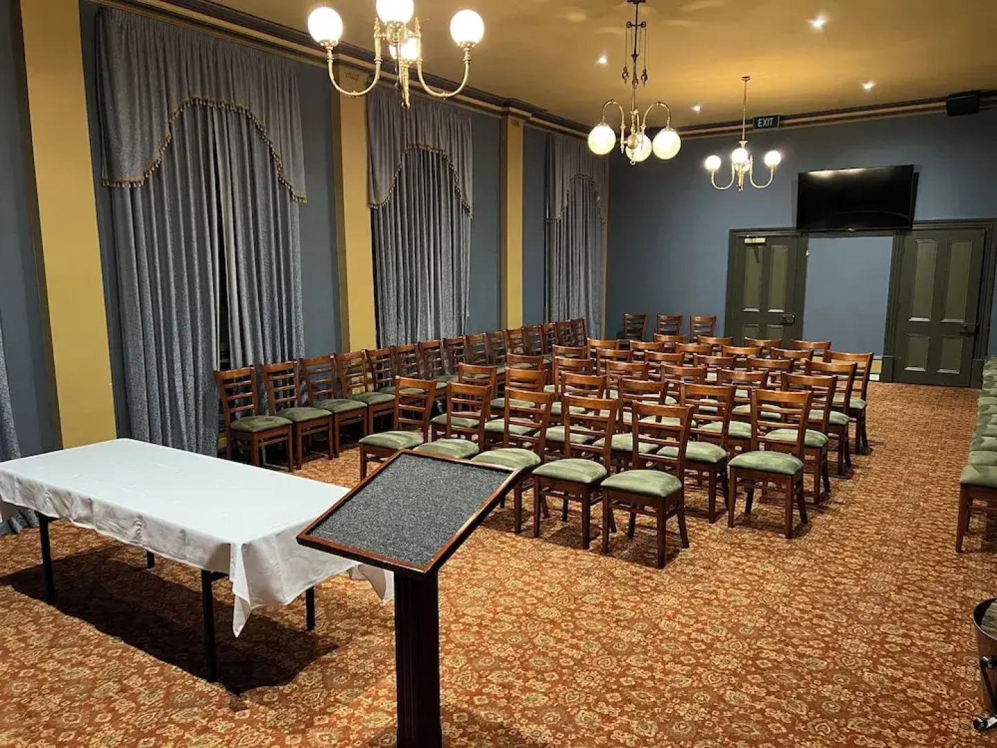 American Hotel Creswick