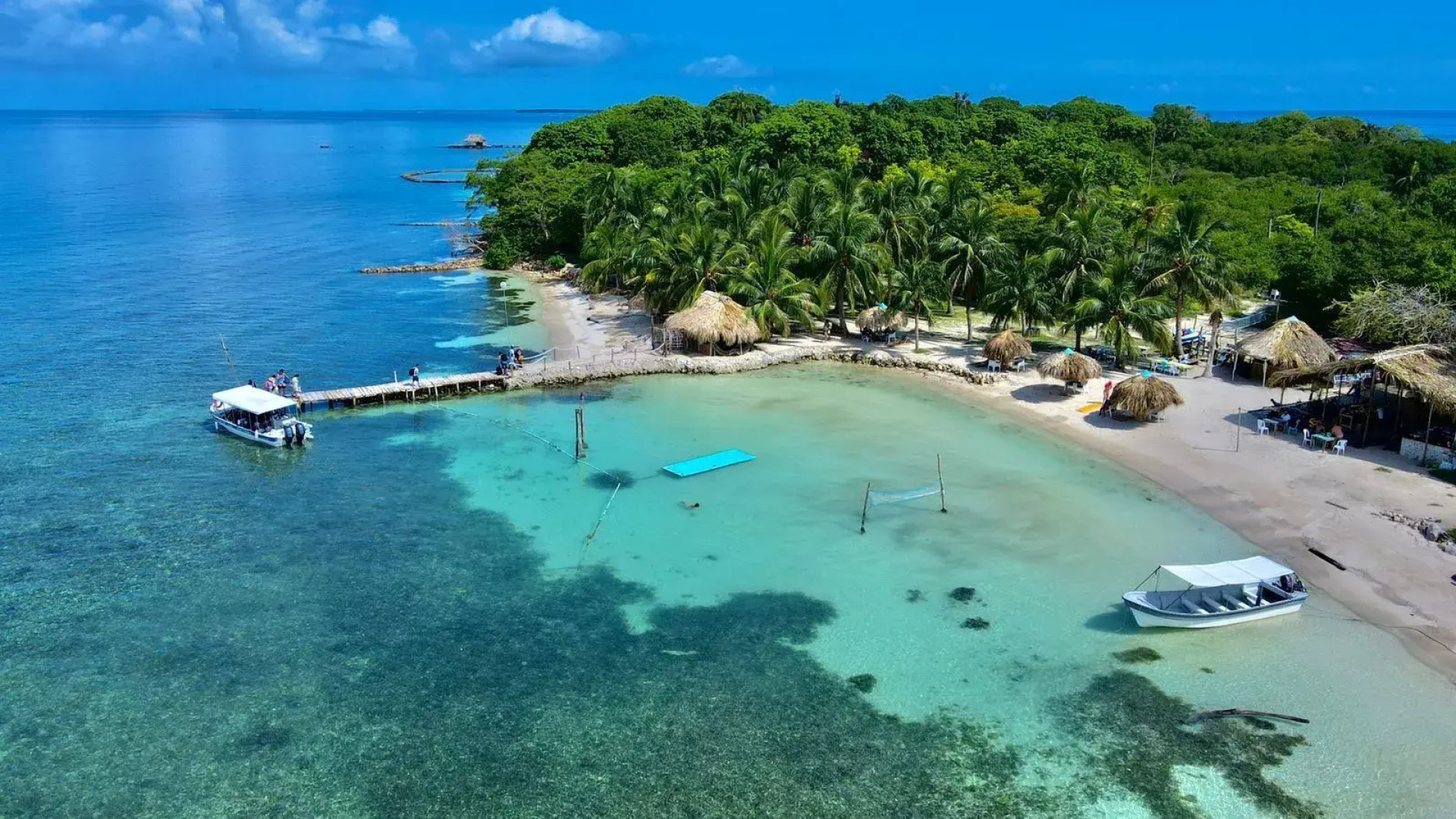 Mistica Island Hostel