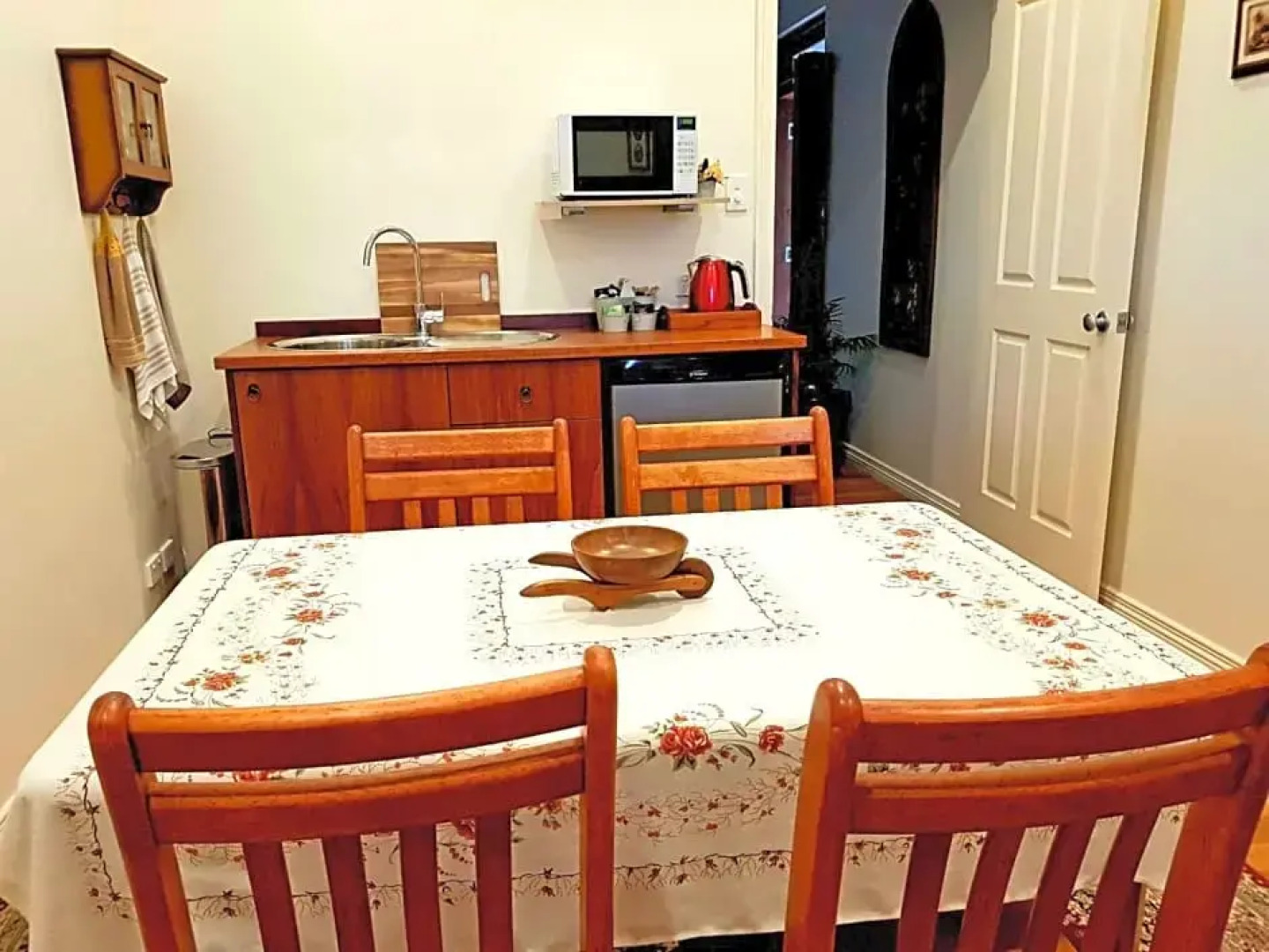 Gumtree House Montville