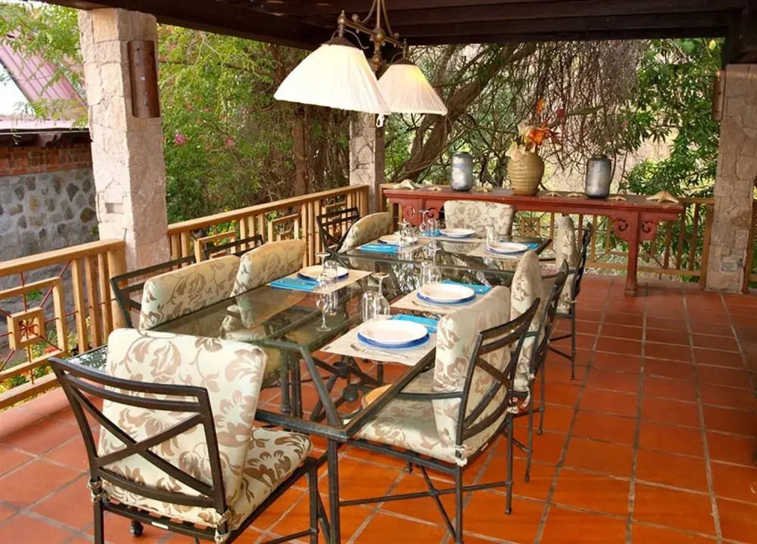 Caille Blanc Villa & Hotel - Adults Only
