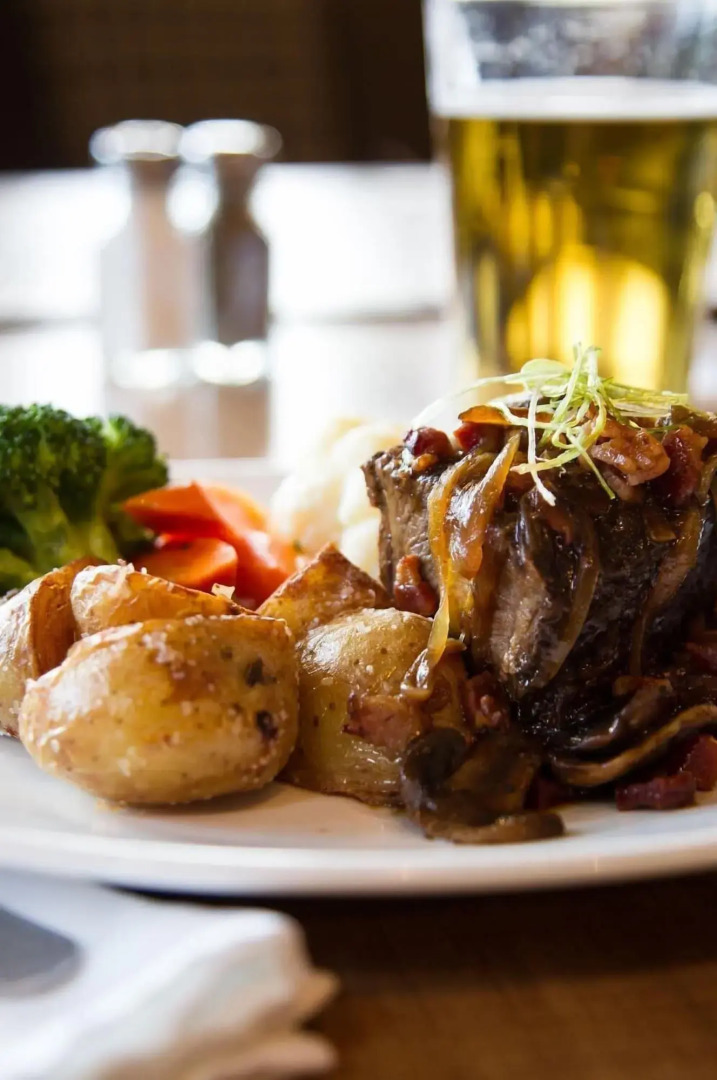 The Lodge at Arrow Lakes