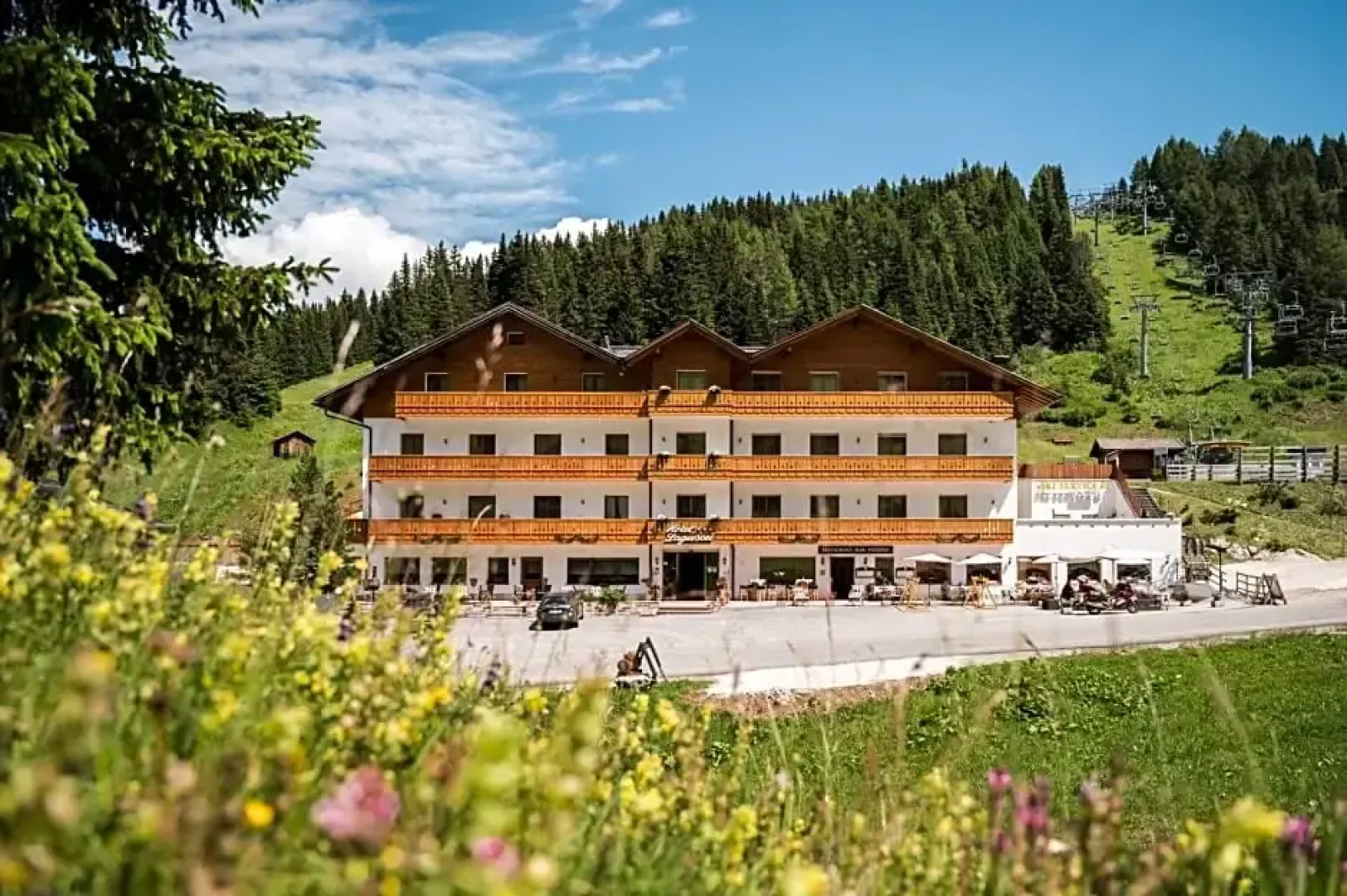Laguscei Dolomites Mountain Hotel