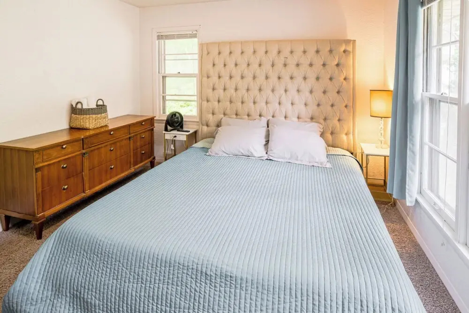 Pet-friendly St Paul Home: Fireplace & Office Area