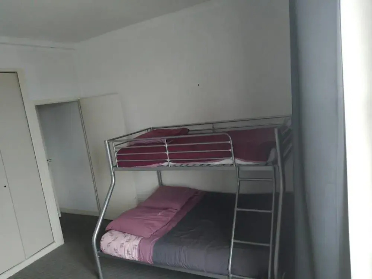 Detached Holiday Home in Braize with Terrace