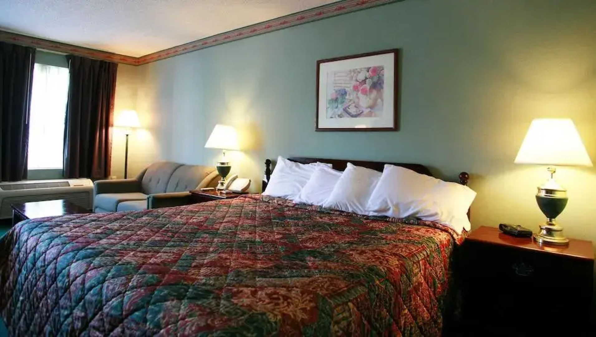 Super 8 by Wyndham Elberton