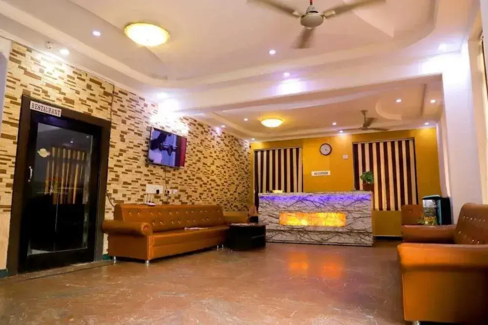 Hotel Prashant Palace