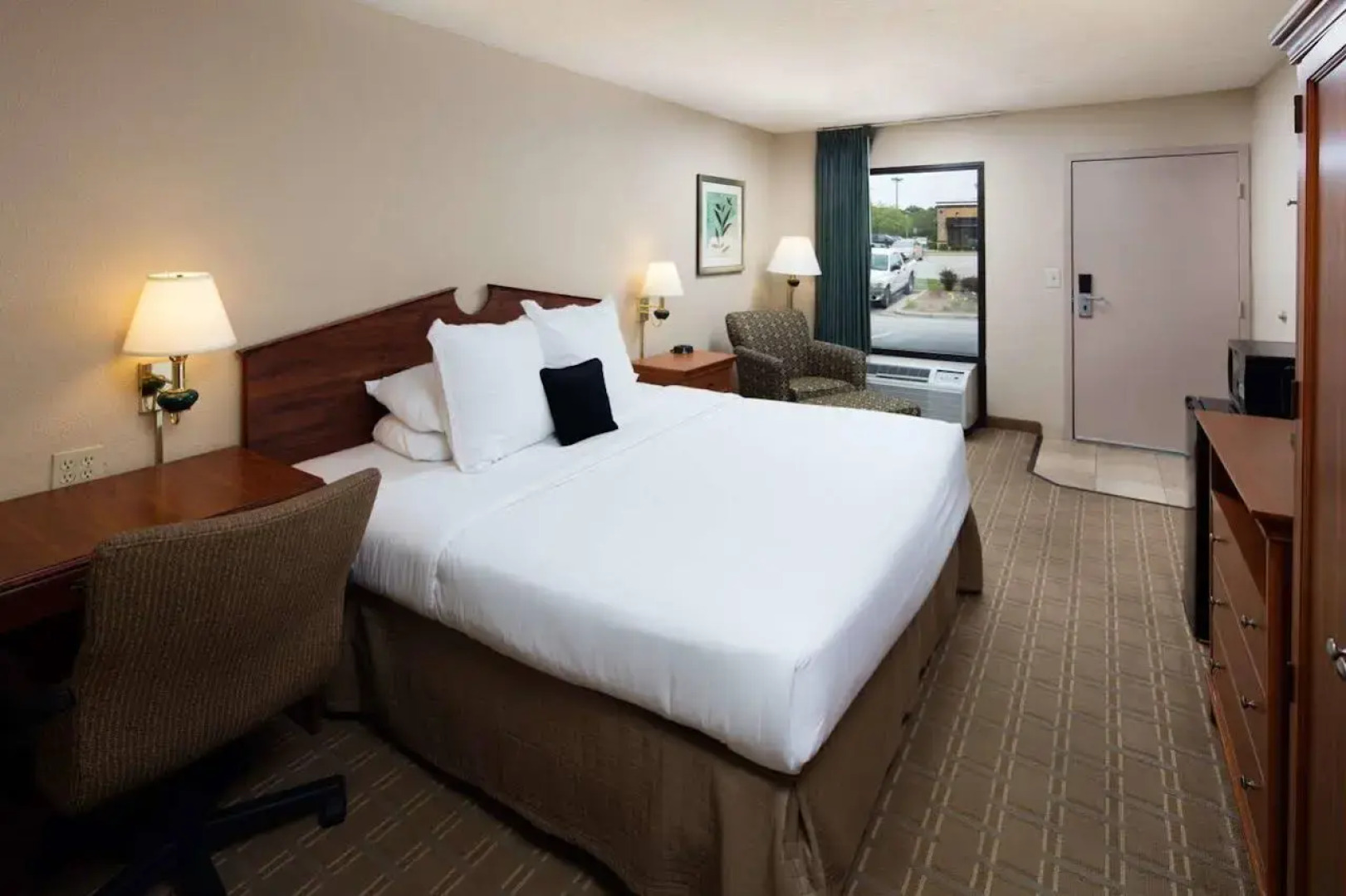 Baymont by Wyndham Fayetteville I-95